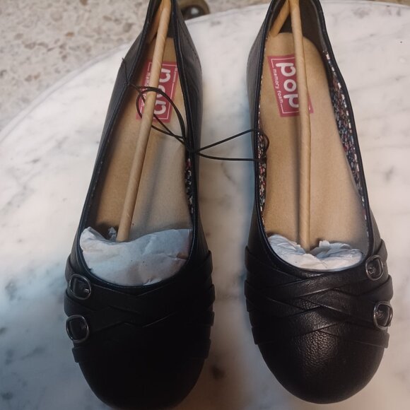 POP Nelly Women's SZ 9.5 Slip-On Flats Black New In Box - Picture 1 of 6